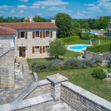 Holiday Home Villa Frapi - Pzn321 Hébergement de vacances Pazin