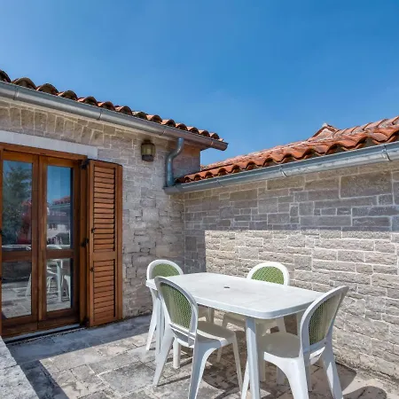 Holiday Home Villa Frapi - Pzn321 *